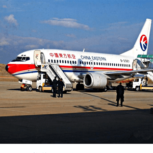 深圳宝安机场托运航空快运业稳步发展的原因是什么？
